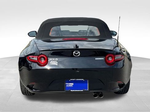 New 2026 MAZDA MX-5 Miata Club w/ Interior Package RWD image 4