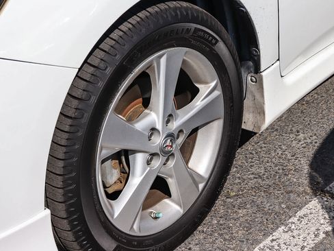 Used 2013 Toyota Corolla S FWD image 4