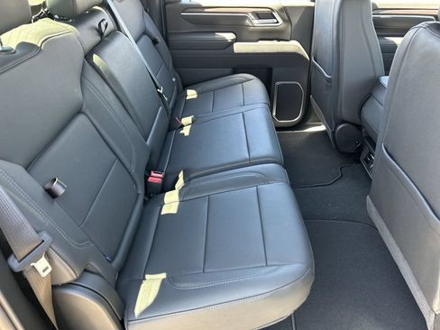 New 2026 GMC Sierra 2500 SLT AWD/4WD image 26