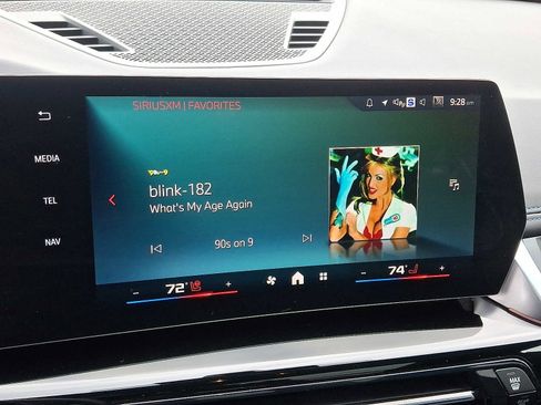 Used 2025 BMW X1 M35i w/ Premium Package image 17