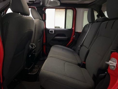 Used 2025 Jeep Wrangler Unlimited Sahara w/ Safety Group image 68