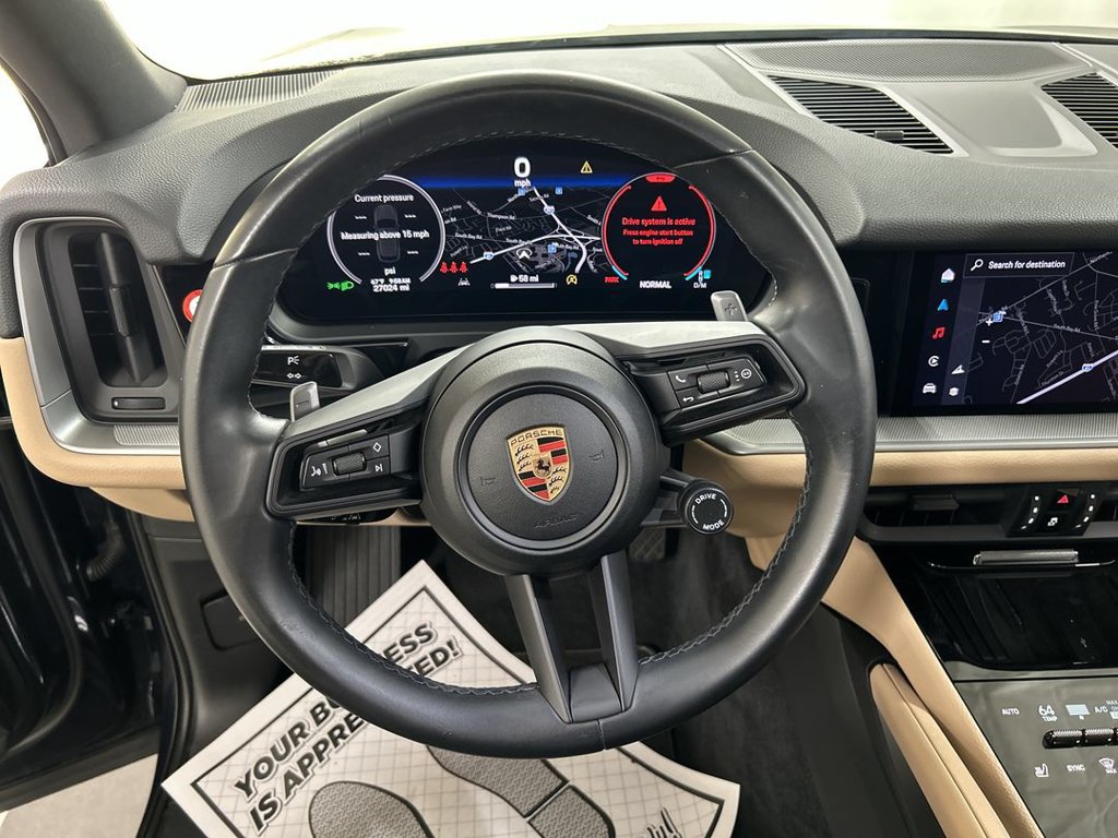 Certified 2024 Porsche Cayenne AWD/4WD image 4