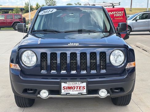 Used 2014 Jeep Patriot Latitude w/ Freedom Edition Package AWD/4WD image 3