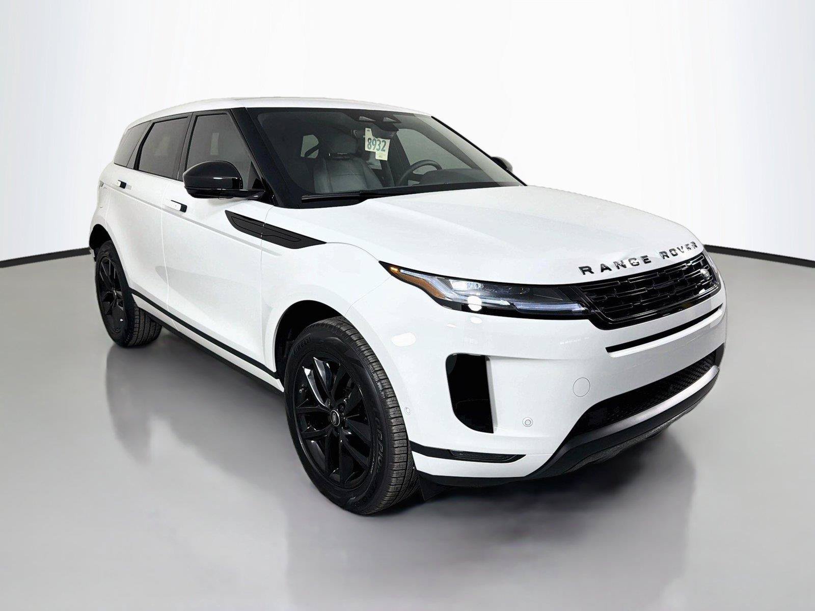 New 2026 Land Rover Range Rover Evoque S AWD/4WD image 3
