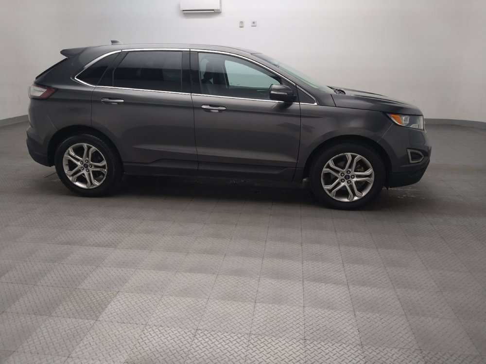 Used 2015 Ford Edge Titanium FWD image 11