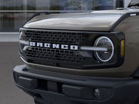 New 2025 Ford Bronco Outer Banks image 19