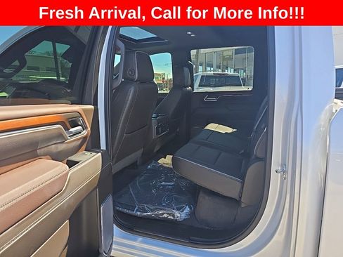 Used 2024 GMC Sierra 2500 Denali w/ Denali Reserve Package image 11
