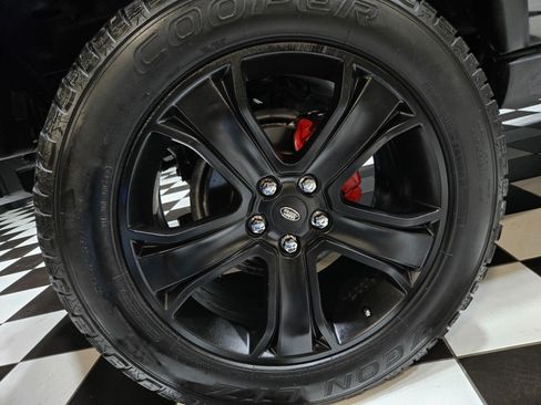 Used 2004 Land Rover Discovery SE image 17