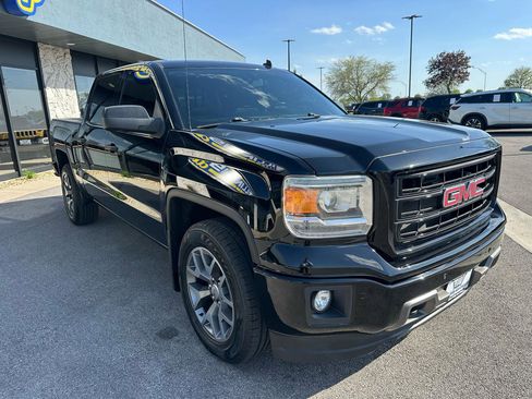 Used 2014 GMC Sierra 1500 SLT w/ All-Terrain Package AWD/4WD image 9