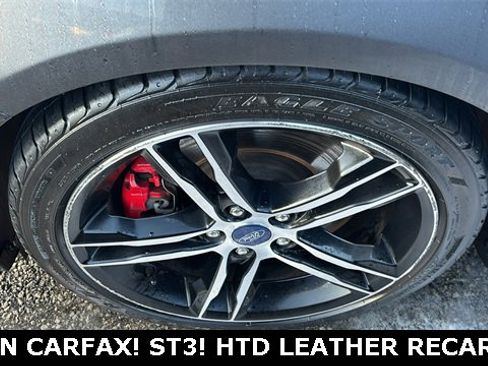 Used 2018 Ford Focus ST w/ Equipment Group 402A image 31