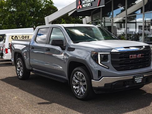 Used 2025 GMC Sierra 1500 Pro w/ Convenience Package AWD/4WD image 6