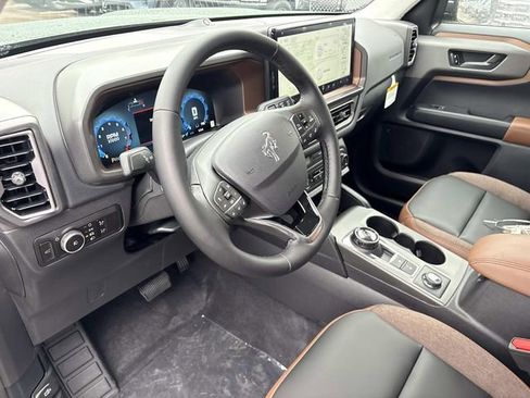 New 2025 Ford Bronco Sport Outer Banks w/ Outer Banks Tech Package+ image 24