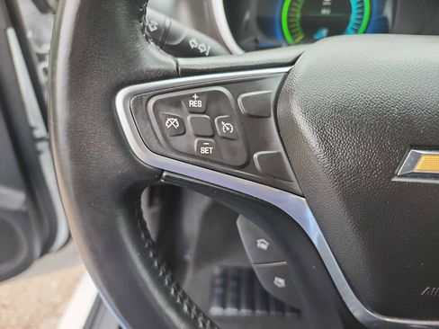 Used 2016 Chevrolet Volt LT image 17