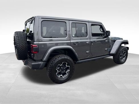 Used 2022 Jeep Wrangler Unlimited Rubicon 4xe AWD/4WD image 5