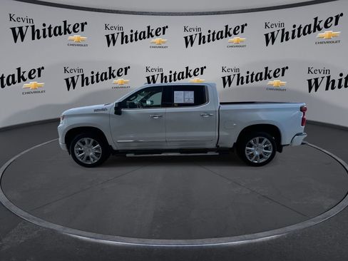 Used 2024 Chevrolet Silverado 1500 High Country w/ High Country Premium Package AWD/4WD image 5