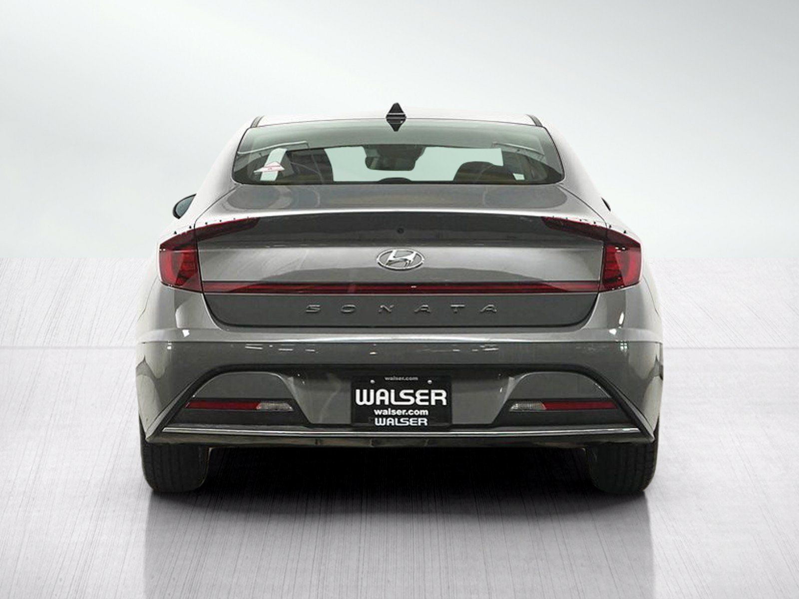Used 2023 Hyundai Sonata SE FWD image 4
