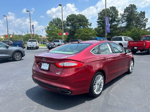 Used 2013 Ford Fusion SE FWD image 7