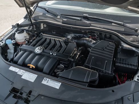 Used 2012 Volkswagen CC Executive AWD/4WD image 31