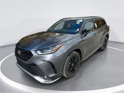 Used 2023 Toyota Highlander XSE