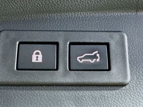 Used 2023 Subaru Outback Wilderness image 32