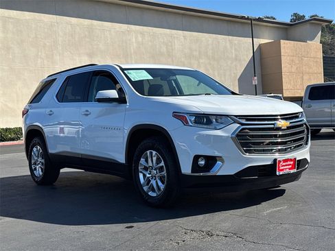 Used 2021 Chevrolet Traverse LT image 4