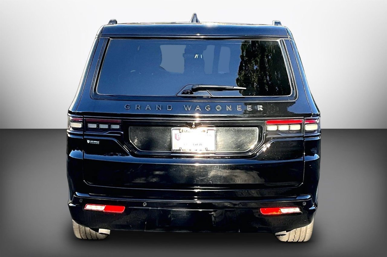 Used 2024 Jeep Grand Wagoneer L Series II w/ Quick Order Packagew 28T AWD/4WD image 7