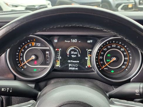 Used 2021 Jeep Gladiator Sport AWD/4WD image 22