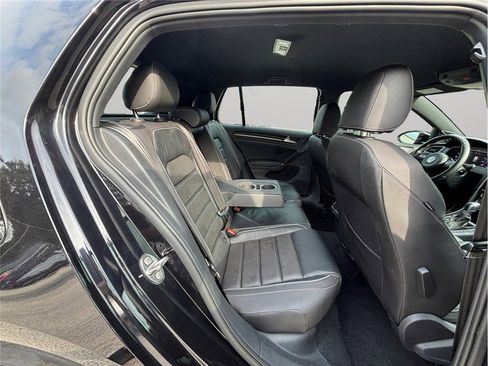 Used 2019 Volkswagen Golf R 4-Door image 42