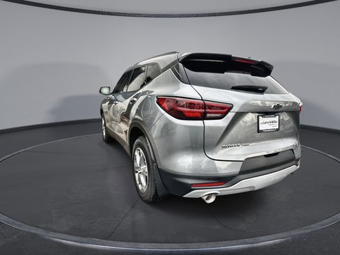 New 2026 Chevrolet Blazer LT w/ Sound & Technology Package AWD/4WD image 12