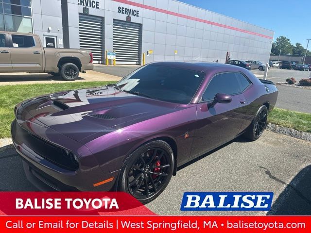 Used 2022 Dodge Challenger R/T Scat Pack w/ Dynamics Package RWD image 1