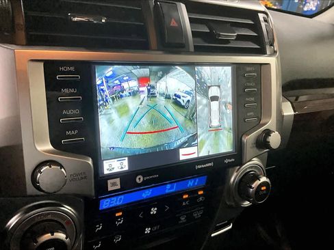 Used 2024 Toyota 4Runner Limited image 28