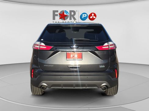 Used 2019 Ford Edge SEL w/ Equipment Group 201A FWD image 4