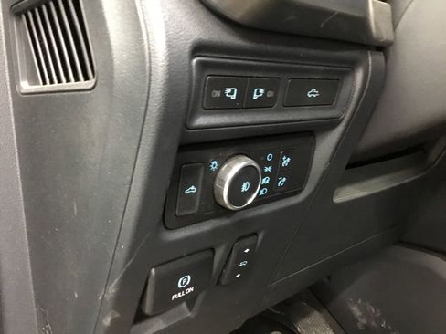 Used 2021 Ford F150 Lariat w/ Equipment Group 502A High image 10