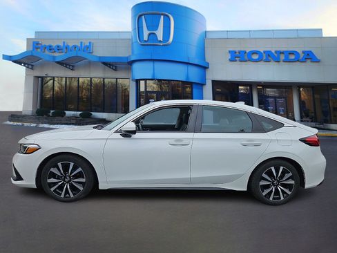 Used 2023 Honda Civic EX-L image 4