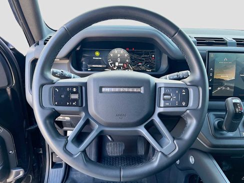 Used 2025 Land Rover Defender 110 S AWD/4WD image 11