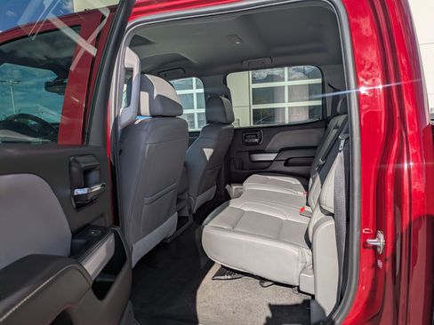 Used 2018 Chevrolet Silverado 1500 LTZ Z71 w/ LTZ Plus Package AWD/4WD image 27