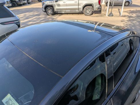 Used 2021 Tesla Model 3 Standard Range Plus image 10
