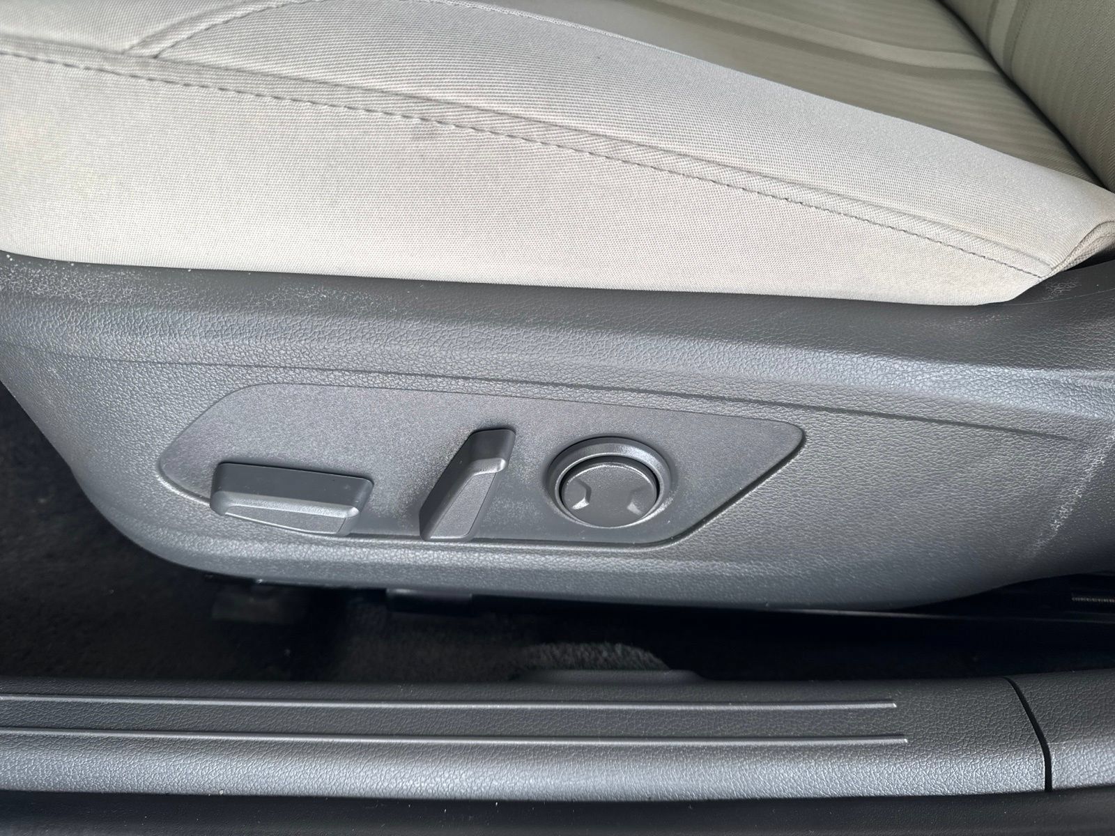 Used 2025 Hyundai Sonata SEL FWD image 18