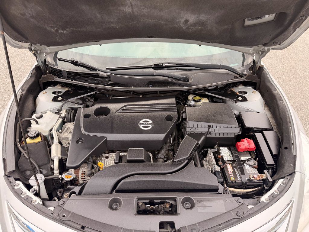Used 2015 Nissan Altima 2.5 S w/ Special Edition Package FWD image 23