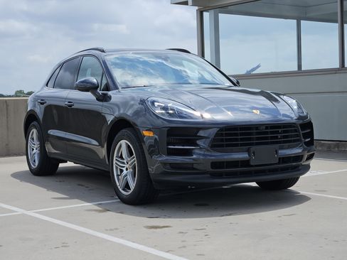 Used 2021 Porsche Macan S AWD/4WD image 10