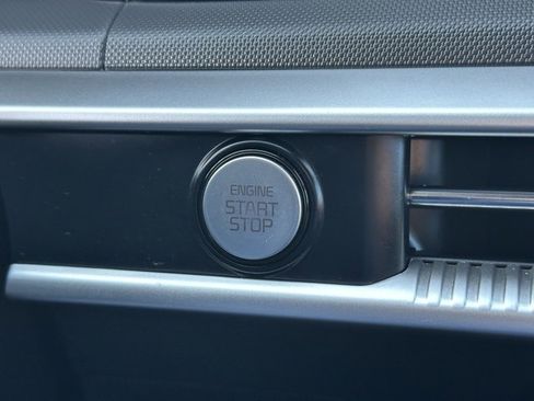 Used 2022 Kia K5 GT-Line image 36