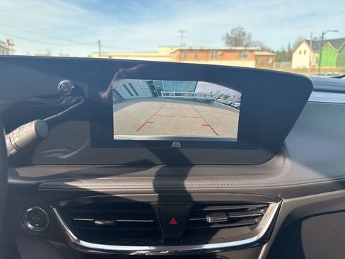 Used 2025 Buick Encore GX Preferred image 12