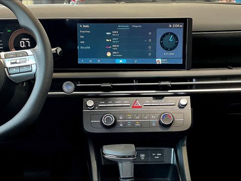 Used 2025 Hyundai Tucson SE image 6