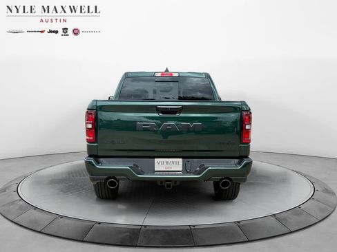 New 2026 RAM 1500 4x4 Crew Cab image 15