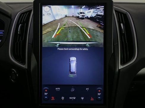 Used 2024 Ford Edge SEL w/ Convenience Package image 23