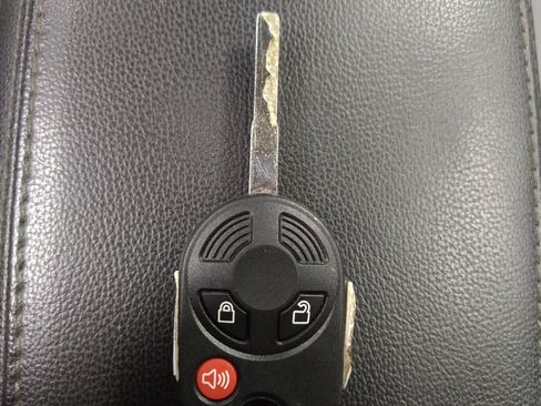 Used 2017 Ford Escape S FWD image 32