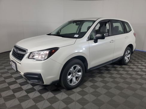 Used 2018 Subaru Forester 2.5i image 8