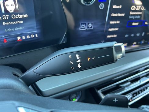 New 2026 Chevrolet Traverse LT image 52