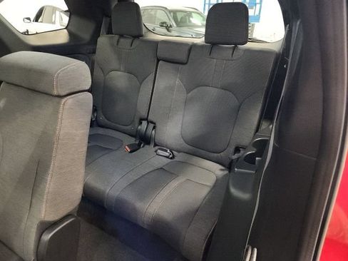 Used 2023 Honda Pilot Sport image 21