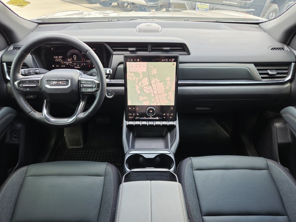 Used 2026 GMC Terrain AT4 w/ Technology Package II AWD/4WD image 10